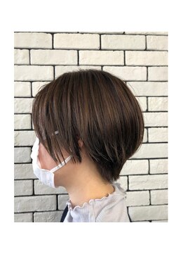 ヒョーゲ(Hyoge) 丸みショート