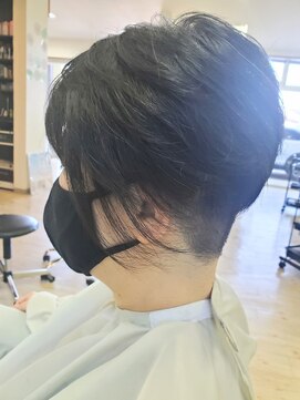 ヴァニラ(Vanilla) アシンメトリーツーブロックショート