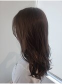 くすみブラウン