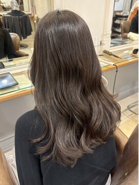 ネオリーブアイム 横浜西口店(Neolive aim) ショコラグレー【横浜】nana