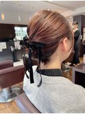 大人かわいいシニヨンヘア