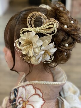 ヘア ナヴォーナ 大浦店(hair NAVONA) 2025成人式　アップスタイル