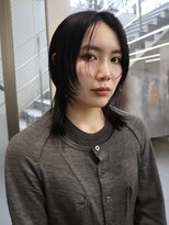 ブルーブラックミディアムウルフカット