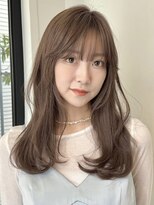 ローネス ギンザ(LONESS ginza)&nbsp;レイヤーカット×色素薄めカラーで大人可愛い柔らかヘア