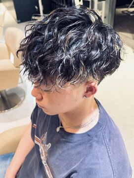 カインド 南青山(hair&make up KIND) ツイストスパイラル波巻きパーマ刈り上げメンズパーマ