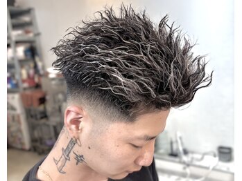 BARBER SHOP Cloud9【バーバーショップ クラウドナイン】