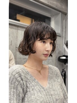 ナヌーク ダイカンヤマ(nanuk daikanyama) ニュアンスくせ毛風ボブパーマ