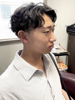 ヨシカット(Yoshi_cut)の写真/【1席のみ★完全個室】デキる男の第一印象は身だしなみから♪《カット+眉カット/カット+泡炭酸シャンプー》