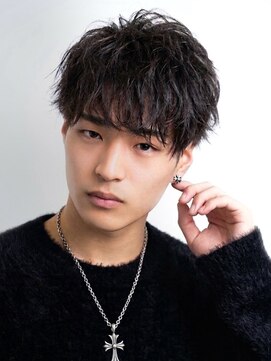 ミヤビ(MIYAVI) レイヤーマッシュシャドウパーマ緩めパーマラウンドマッシュ