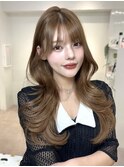 レイヤーカットミルクティーベージュブリーチなしダブルカラー