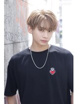 エール 片瀬江ノ島(yell)&nbsp;センター分けマッシュ ノーセット サイドパート アップパーマ