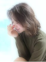 アイビー(Ivy)&nbsp;エフォートレス　くびれミディ　イルミナカラー