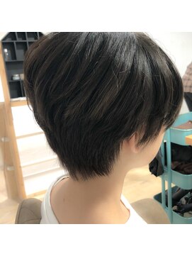 アンフィドットドゥルドゥ(AnFye.dueldo) 【AnFye.dueldo】骨格補正くびれショート