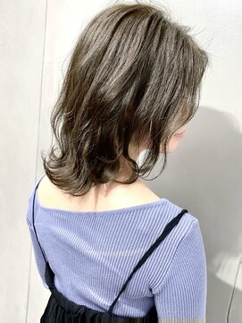 セシルヘアー(CECIL hair) CECIL イルミナカラー×オリーブベージュ　ミディアムレイヤー