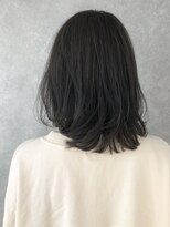 ロミー(Romy)&nbsp;グレージュ×レイヤーボブ