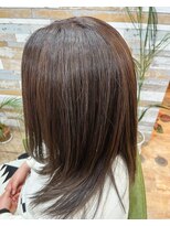 ハウオリ ヘアーワークス(Hauoli hair works)&nbsp;ホイルレスハイライト×ライラックグレー