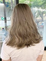 アイティー バイ アルバム 浦和店(IT by ALBUM)&nbsp;ホワイトミルクティー_チェリーブラウンフェミニン_ba407481