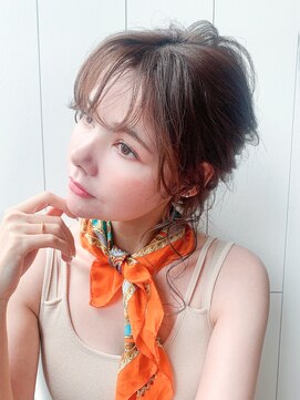 アイティーバイアルバム 八王子店(IT by ALBUM) まとめ髪_チェリーブラウンフェミニンロングダークアッシュ_8664