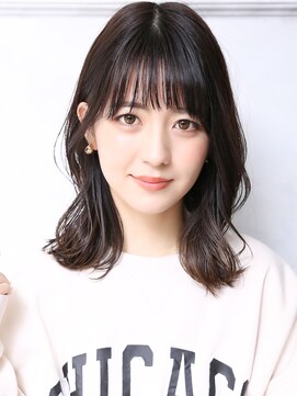 クラッチ 博多(CLUTCH) 大人可愛い小顔美髪ツヤ髪モテ髪外ハネボブ小顔カットA2