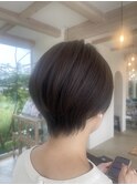 小顔ショートヘア