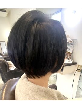 アナログノイ(analog noi) 美フォルムカット&ツヤ感マニキュア