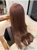 ピンクベージュ