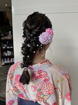 ビーワールド(B WORLD)&nbsp;【ももか】んわり編みおろしヘア