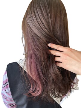 ヘアーズファイン(hair's fine) ◎透明感キャラメルベージュ インナーカラーピンク小顔レイヤー