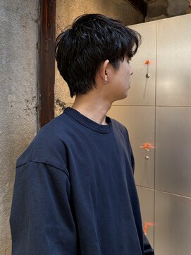 リリック(LYLICK) 刈り上げなしショート