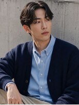 インアンドヤング 栄(in&yang)&nbsp;ツーブロックセンターパート ×韓国風コンマヘア
