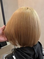 ルーチェ(Lu-che) ブランドベージュ×内巻きボブ