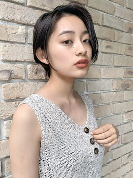 ミィ 表参道(mee.) 【mee.】ハセガワヒトシ　オシャレタイト黒髪ショート