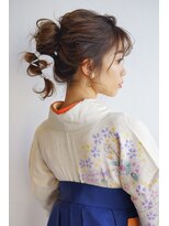 ヴァンクシー バイ ルナ(VANKCY by Luna)&nbsp;着物ヘア 前髪 ボブルフ ピンクベージュ 卒業式 向ヶ丘遊園 登戸