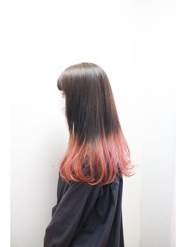 キミ(kimi) 【kimi自由が丘】グラデーションカラー × コーラルピンク