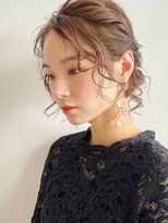 オレロ 国立(olelo)&nbsp;大人ガーリー/似合わせカット/リバースセンターパート/国立