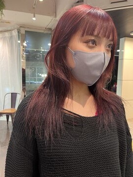 ヘアーアンドメイク ビス(HAIR&MAKE bis) 秋にぴったり♪ボルドーカラー☆