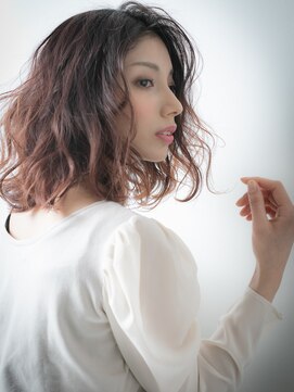 カバーヘアアンドスパ ブリス 浦和(COVER HAIR&SPA bliss) ミルクティーピンク波巻きかきあげボブパーマw浦和20代30代40代