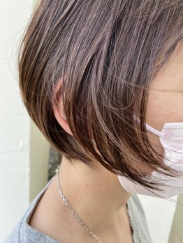 ルプラ チッタ(le-pla Citta)の写真/大人女性のお困りごと第一位は白髪。もう白髪は隠す時代ではなく、白髪ぼかしにしてデザインする時代へ♪