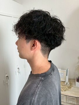 ロッカ(ROCCA) ナチュラル無造作パーマスタイル