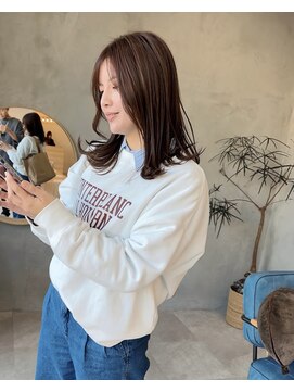 ヌール(Nuru) 透明感ブラウンカラー