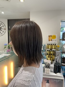 ゼル 新越谷店 ZELE 外ハネボブスタイル