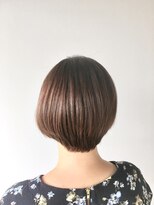 アディクト 綾瀬(ADDICT)&nbsp;【ADDICT綾瀬 】ショートボブ グレージュひし形シルエット