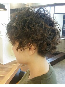 トリックスタンダードナチュラル(TRICK STANDARD Natural) エッジカールショート