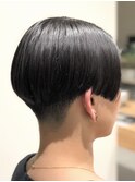 刈り上げショートボブ