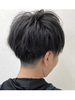 プラッキー(PLUCKY)&nbsp;刈り上げマッシュ　ダークグレー