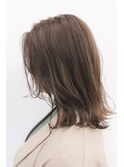 ハイライト履歴のあるお客様に透け感ベージュカラーを!