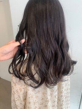 エミィ(emme) 【emme×笹川】愛されエアリーロング