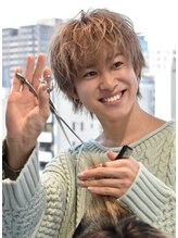 【周りから褒められるカットとは】stylist 来羅【メンズヘアメンズカットメンズmen'sメンズカラー】