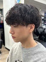 ウェイビーエフティフィフス 横浜西口(WAVEY ft.fifth)&nbsp;波巻きパーマツイストパーマ波巻きスパイラルパーマメンズパーマ
