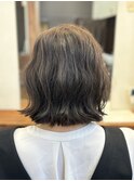 肩下切りっぱなしボブアレンジ